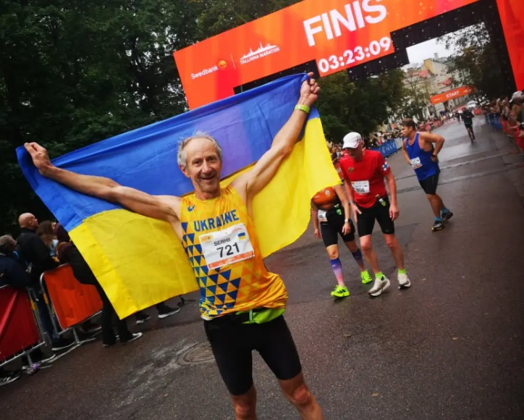Сумський спортсмен виборов срібло на марафоні в Таллінні