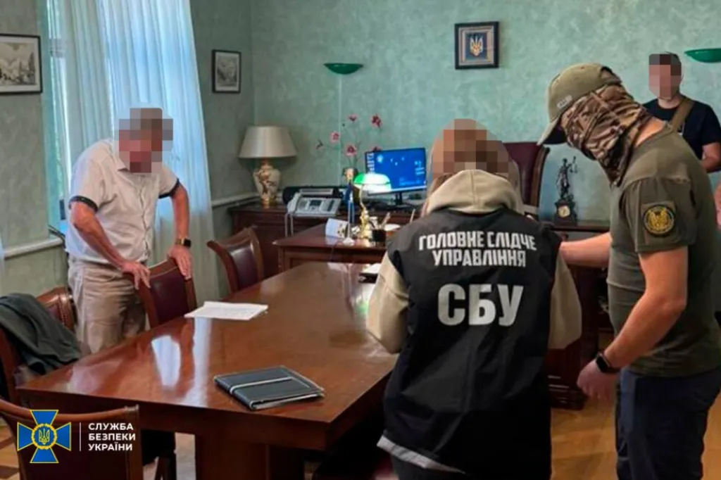 У Сумах високопосадовця вишу підозрюють у вимаганні хабарів від аспірантів