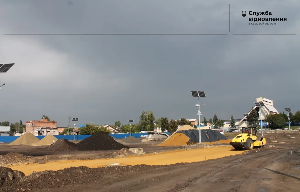 У Тростянці триває реконструкція Привокзальної площі