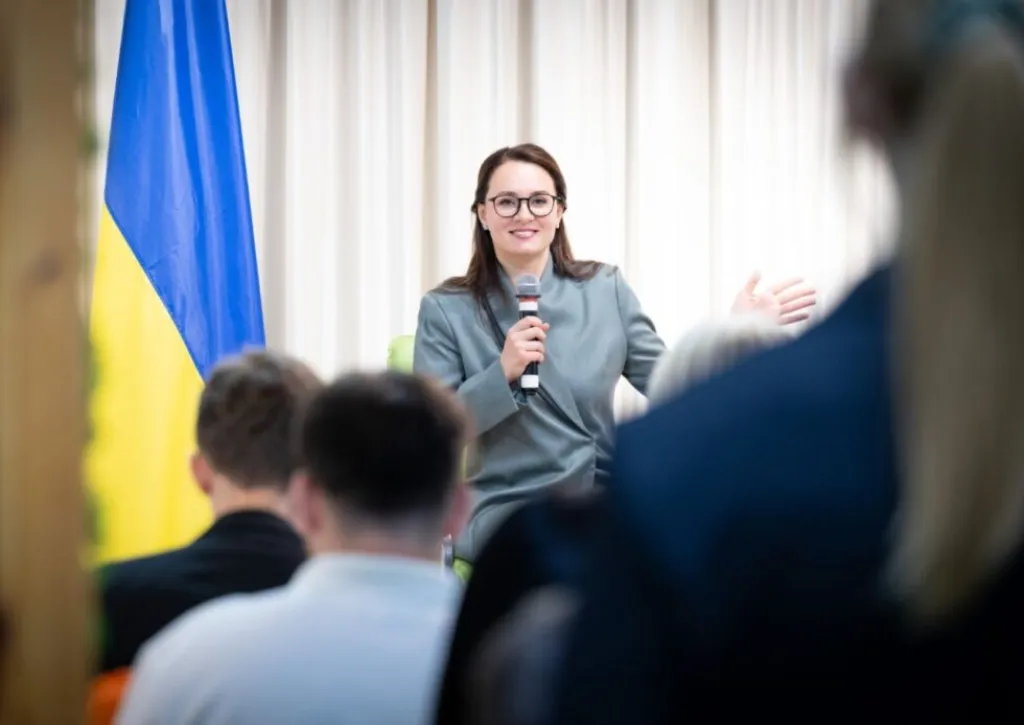 У Сумському НАУ відбулася панельна дискусія студентів з Прем’єр-міністеркою України