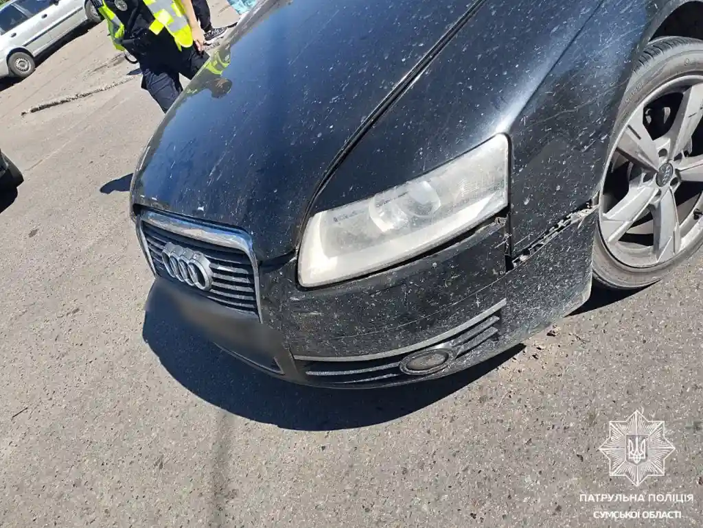 У Сумах на Привокзальній вулиці зіткнулися BMW та Audi