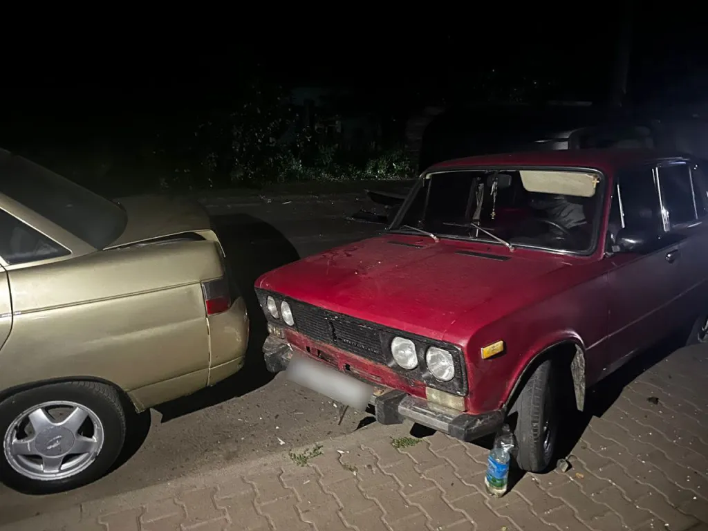 У Сумах масштабна аварія: п’ять авто пошкоджено, двоє людей у лікарні