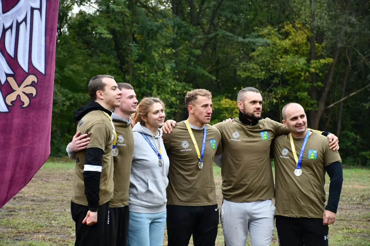 На Сумщині під час турніру з кросфіту військові та рятувальники встановили Національний рекорд