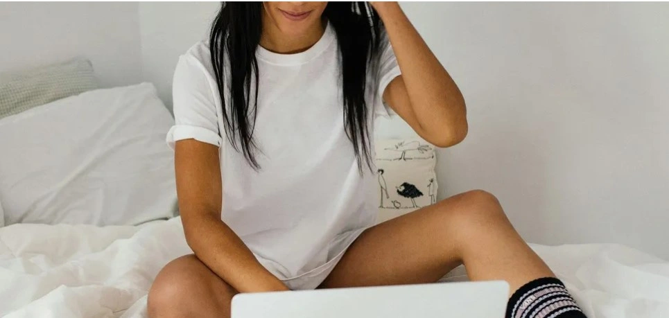 Охтирчанка оштрафована за продаж порнографічного контенту через OnlyFans