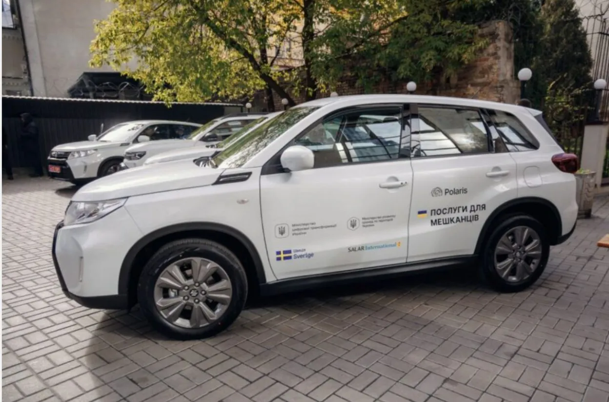 Сумська громада отримала новий автомобіль та обладнання для мобільних адмінпослуг