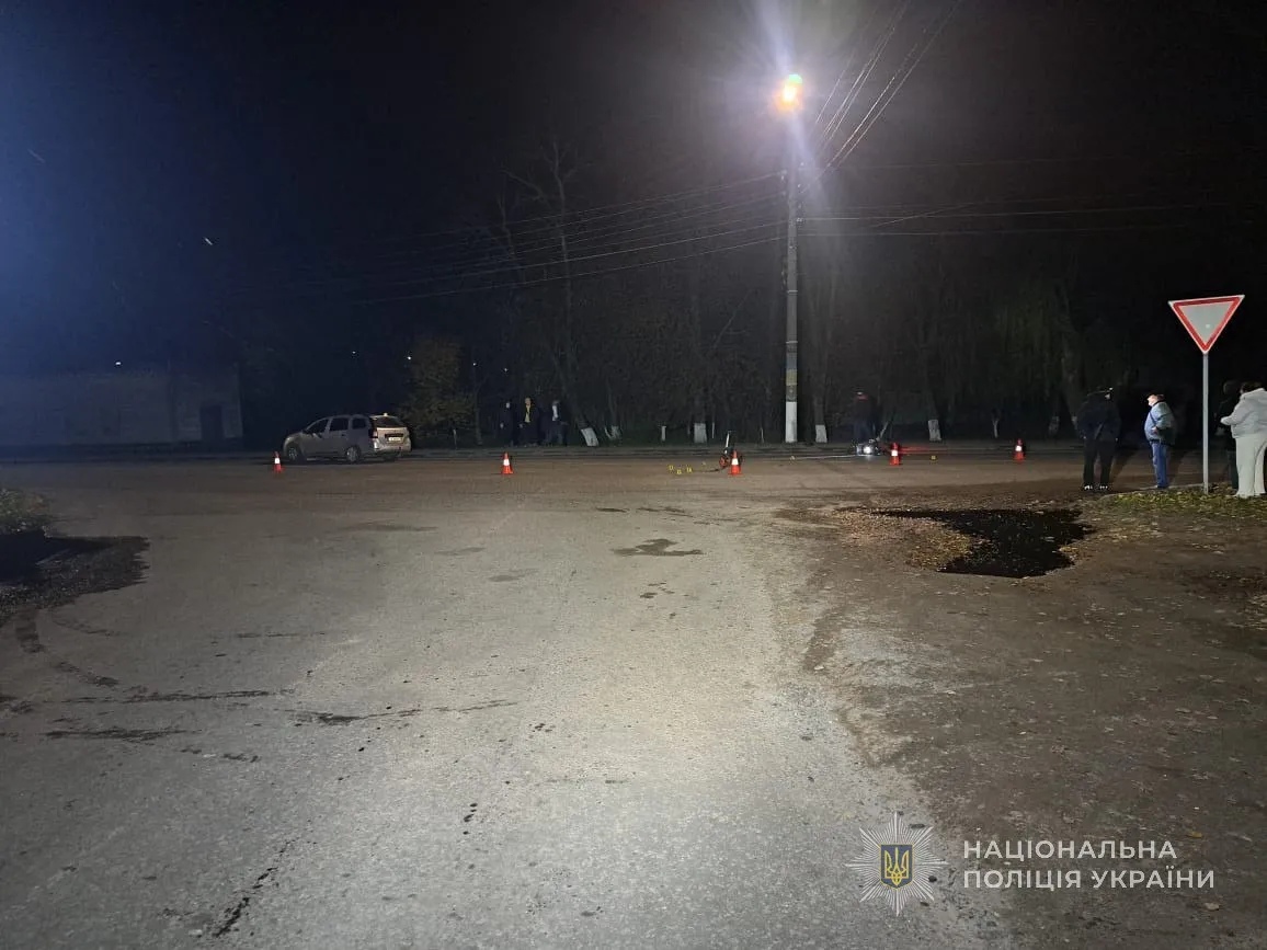 У Сумах чоловік на електровелосипеді потрапив у ДТП