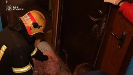 У Сумах у квартирній пожежі травмувалася мешканка будинку
