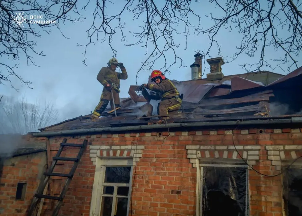 У Ромнах під час пожежі, ймовірно спричиненої курінням, загинув місцевий чоловік