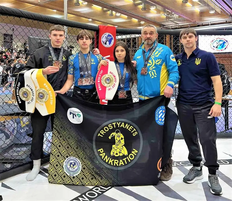 Спортсмени з Тростянця вибороли медалі на світовому Кубку козацького двобою в Австрії