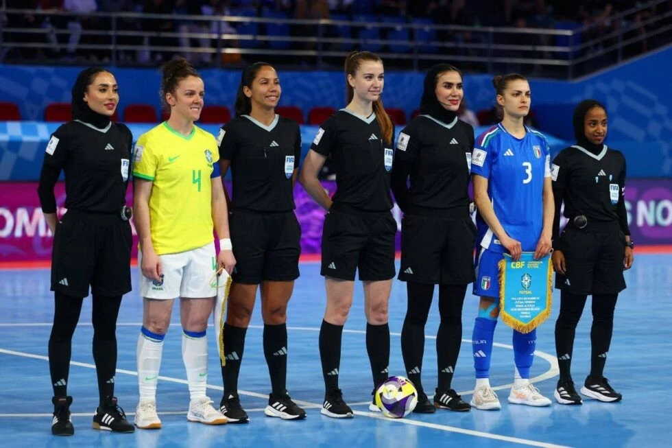 Вінничанка Марія Мисловська судила матч світового футзального чемпіонату