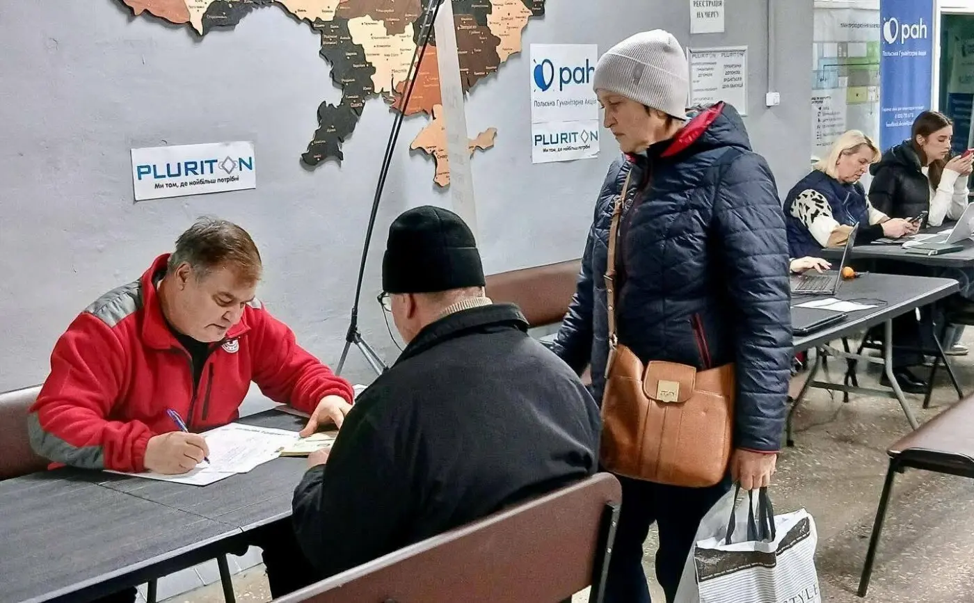 У Сумах продовжується роздача гуманітарної допомоги: що потрібно знати