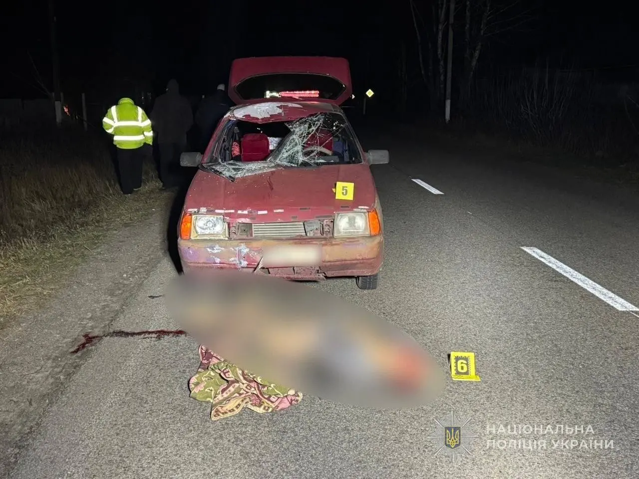На Шосткинщині пішохід загинув під колесами авто