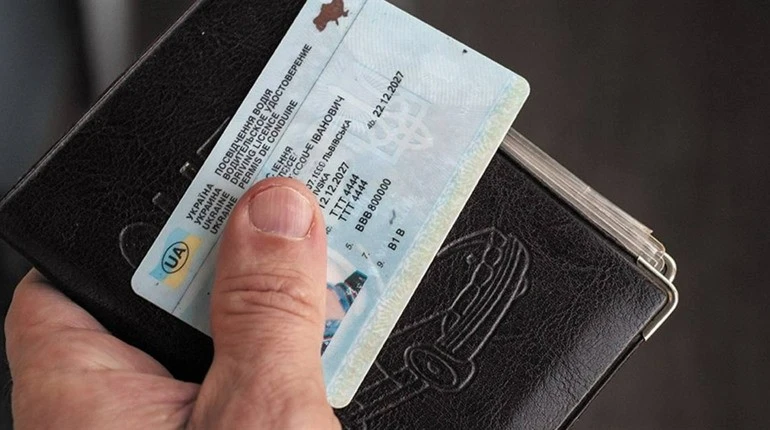 Фейкові права з обличчями військових: як працює нова схема обману