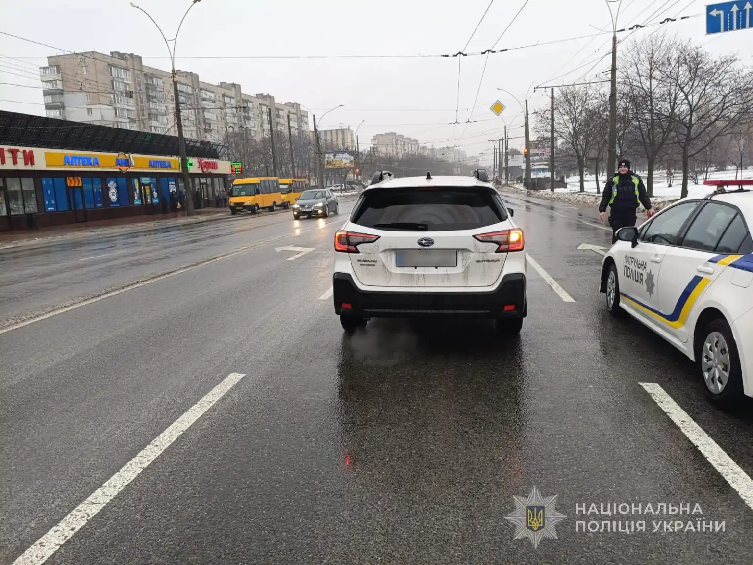 ДТП у Сумах: пішохід потрапив під колеса автомобіля на Харківській вулиці