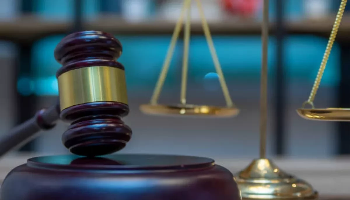 Рік випробування замість ґрат: суд поставив крапку у шкільному конфлікті в Охтирці