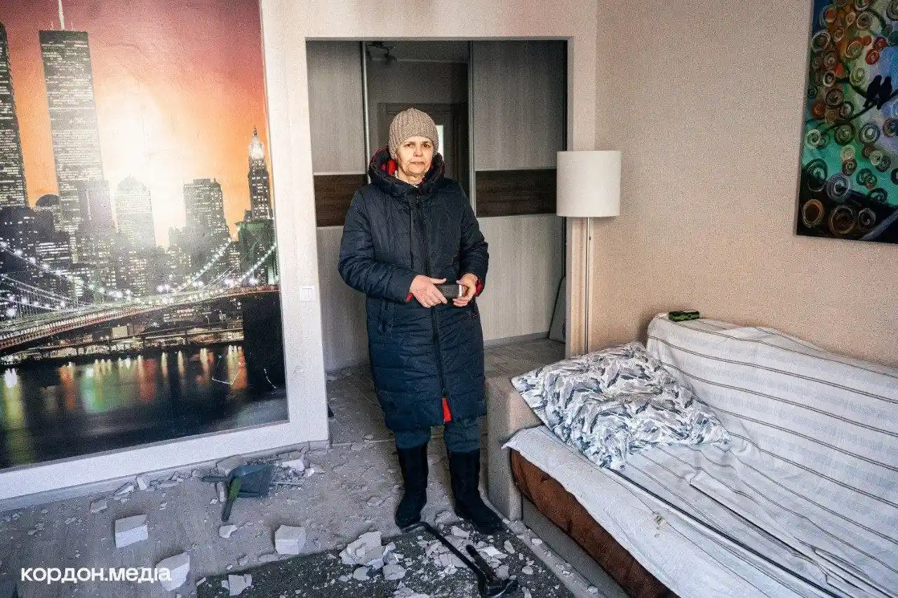 Ранок під прицілом «Молнії»: у Сумах ворожий дрон залишив багатоповерхівку без тепла у мороз