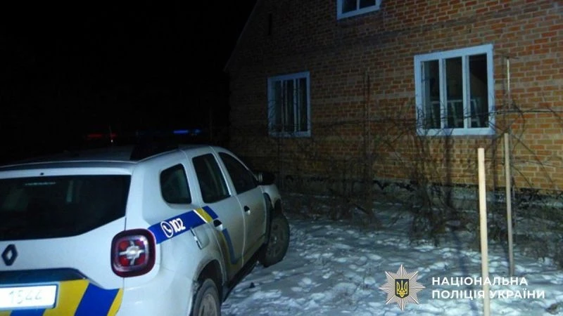Смертельна знахідка у Мачухах: поліція розслідує загибель трьох людей у приватному будинку