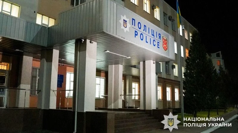 Нічний напад у полтавському парку: поліція шукає свідків побиття підлітка