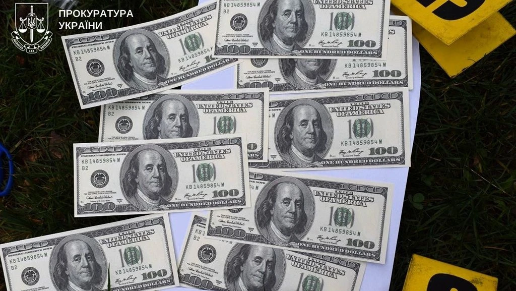 Кременчужанці загрожує в’язниця за рекет під виглядом «кримінального авторитета»
