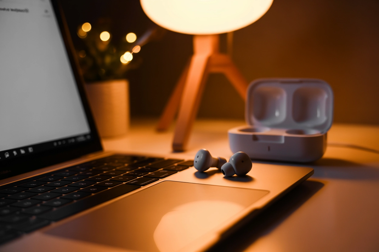 Як швидко перевірити заряд AirPods на iPhone, Mac та Android