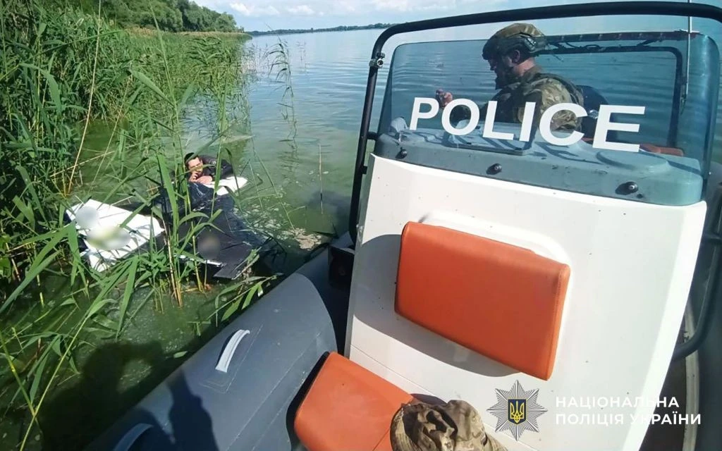 Небезпечна знахідка у річці: на Полтавщині вибухотехніки ліквідували бойову частину БпЛА