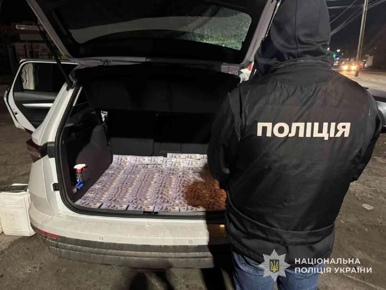 Сумчанин постане перед судом за організацію нелегального виїзду чоловіків до Молдови