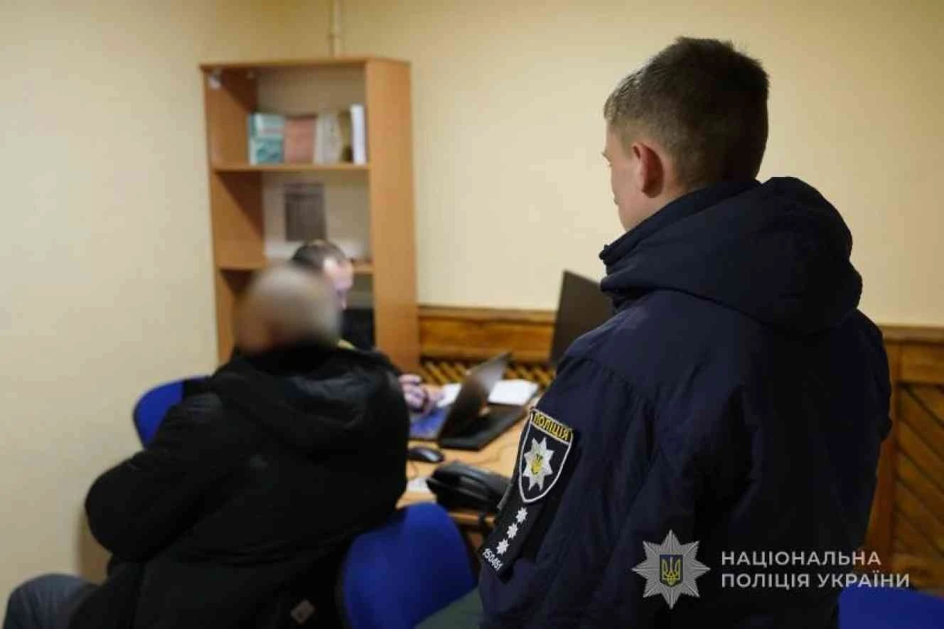 На Сумщині судять 64-річного пенсіонера за зґвалтування власної онуки